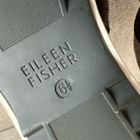 Eileen Fisher Platform Sport Sandals Strappy Perforated Suede Brown Size 6.5 - Picture 11 of 11